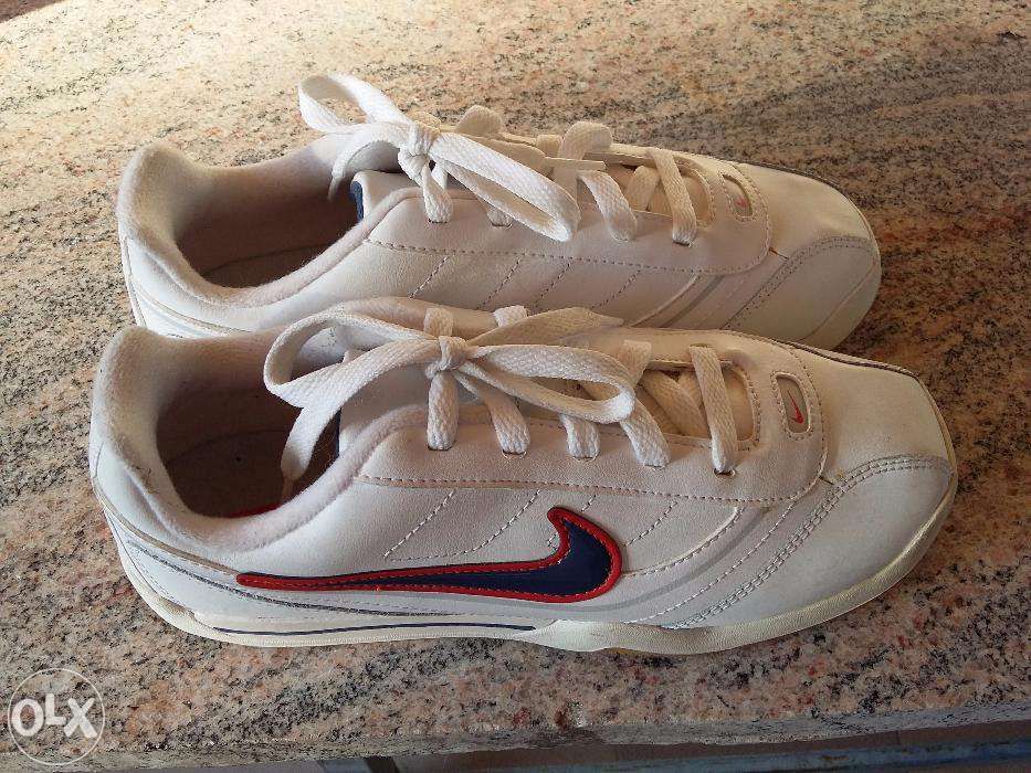 Incaltaminte Nike pentru femei sau copii