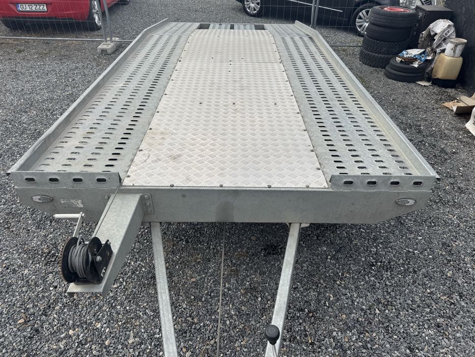 Platforma/remorca auto 2700 kg