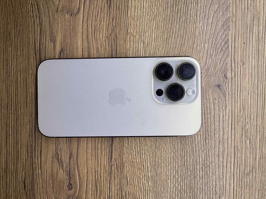 Iphone 14 pro gold