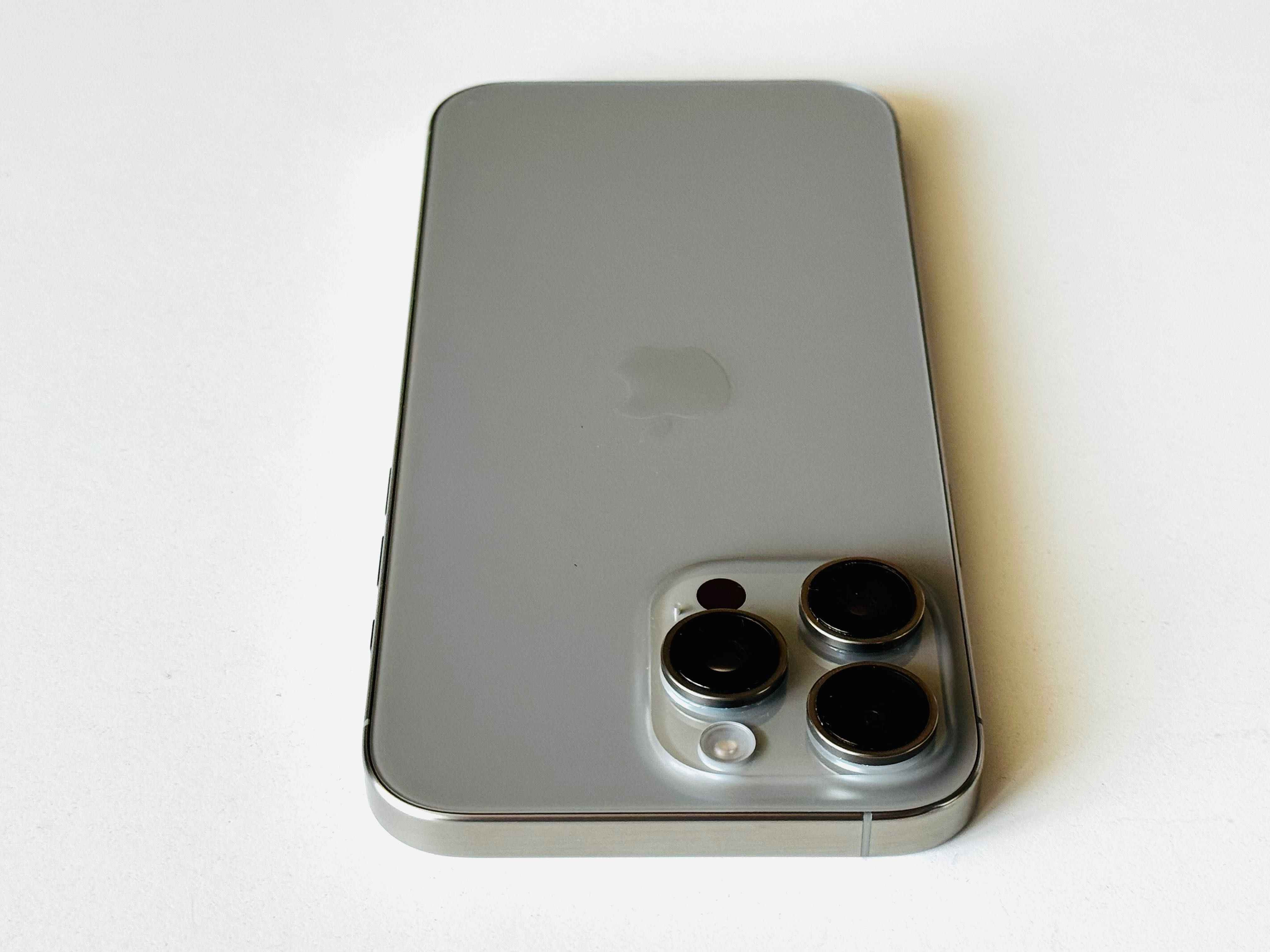 Iphone 16 Pro Max 256GB Natural Titanium Гаранция 6 месеца
