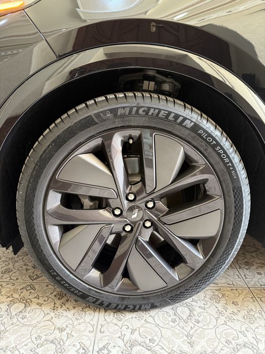 Li 7 ultra NAXT yoki ARENDA