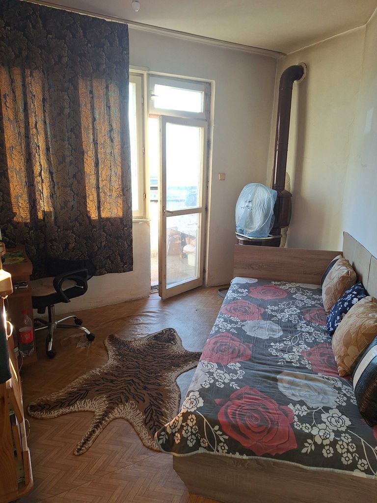 Продава се Четиристаен апартамент в Айтос - 100 кв.м за 790 €/кв.м - Снимка #8