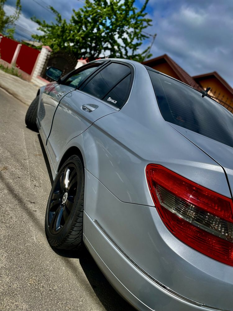 Mercedes-Benz C 220 CDI Avantgarde w204