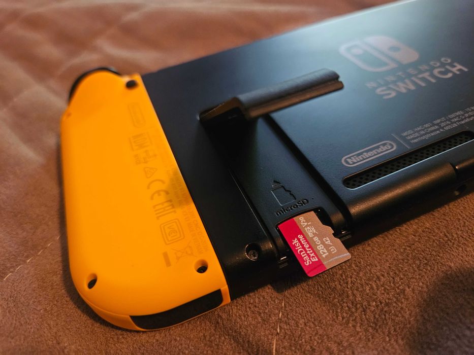 Продавам Nintendo Switch