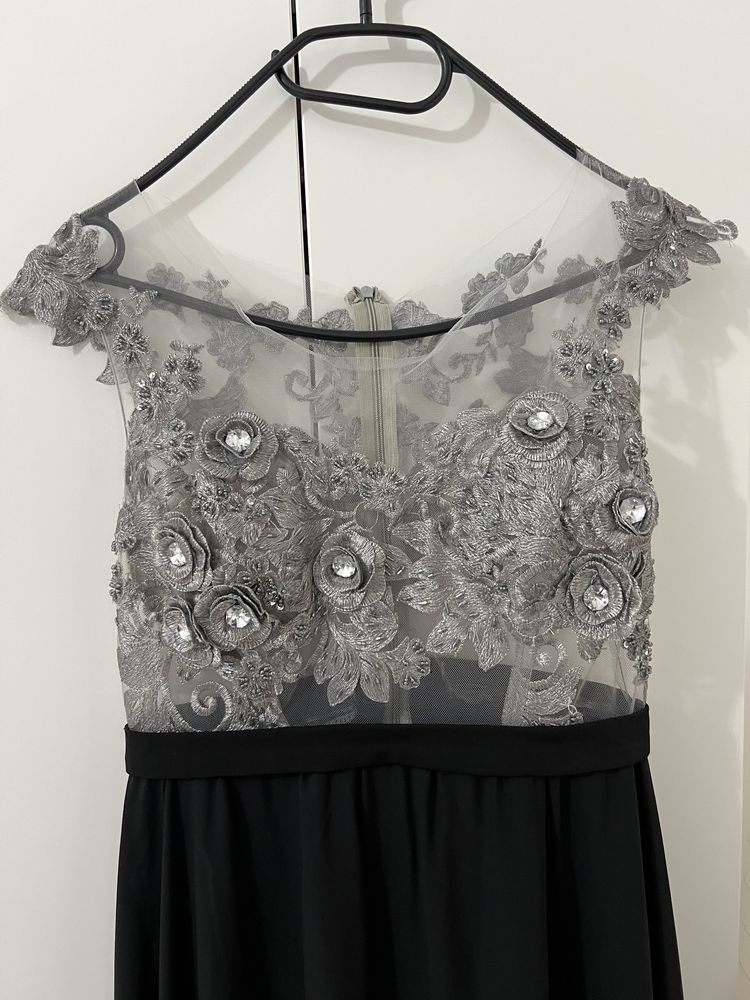Rochie lunga neagra , crapata