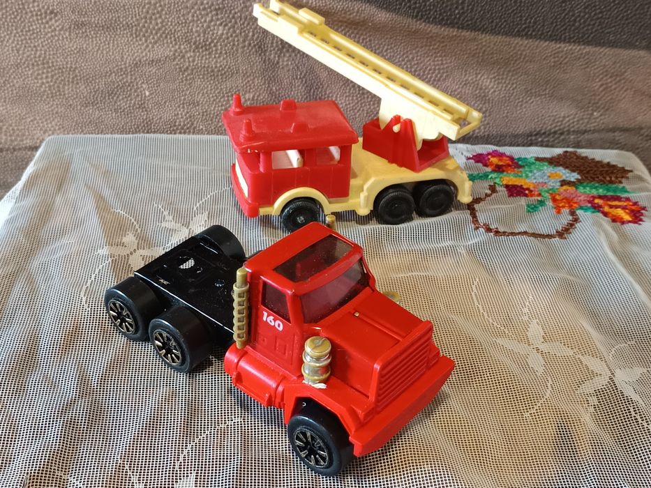 Стари играчки ,,