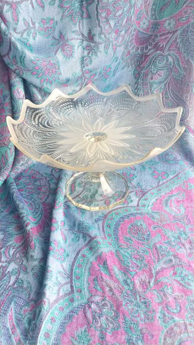 Винтажная тортница