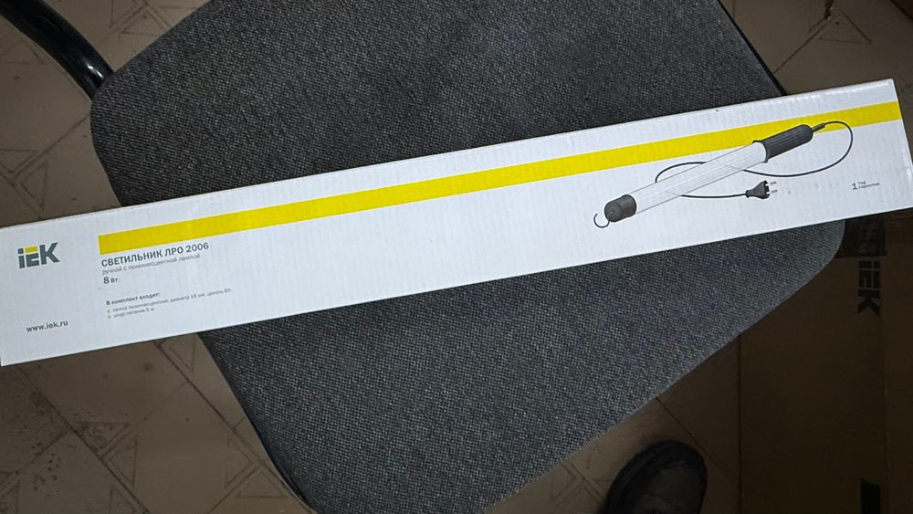 Продам светильник люминесцентный 8Вт 230В