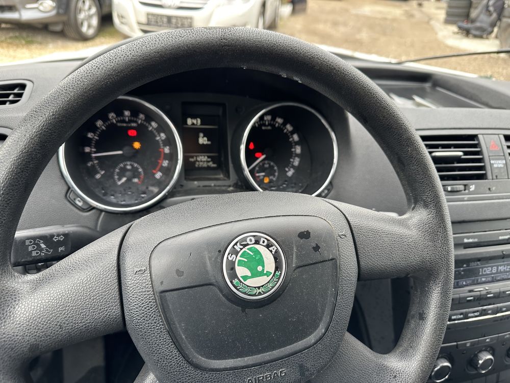 На Части Skoda Yeti 1.6tdi-CAY 105к.с.!