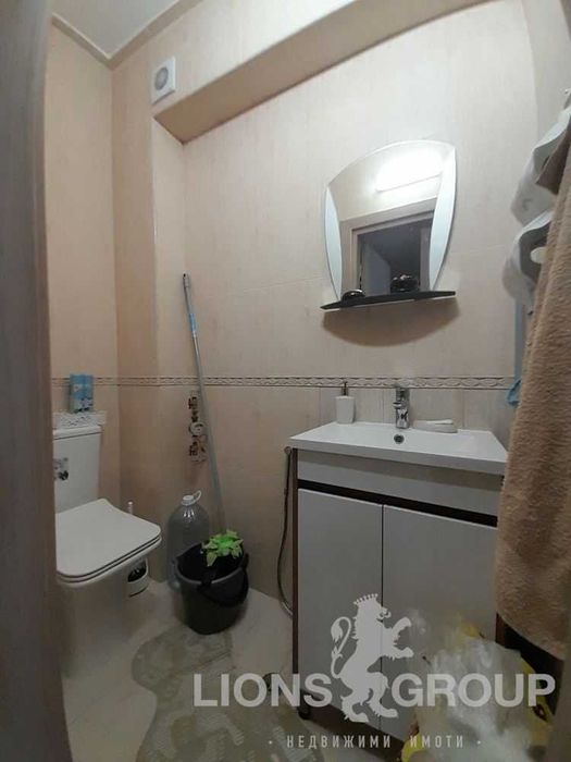 Продава се Четиристаен апартамент в Варна, Бриз - 117 кв.м за 2821 €/кв.м - Снимка #13