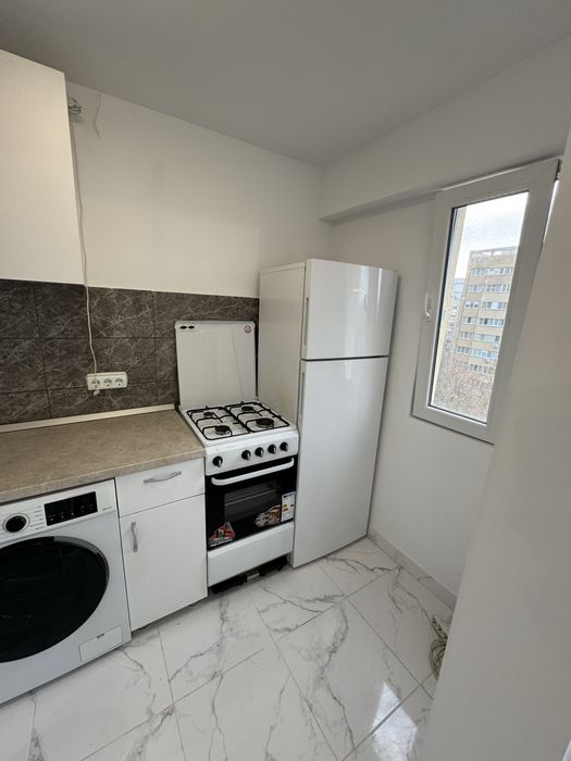 Inchiriere garsoniera Piata Gorjului - Cernisoara - 3 mim metrou