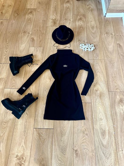 Разкошно спортноелегантна ежедневна рокля