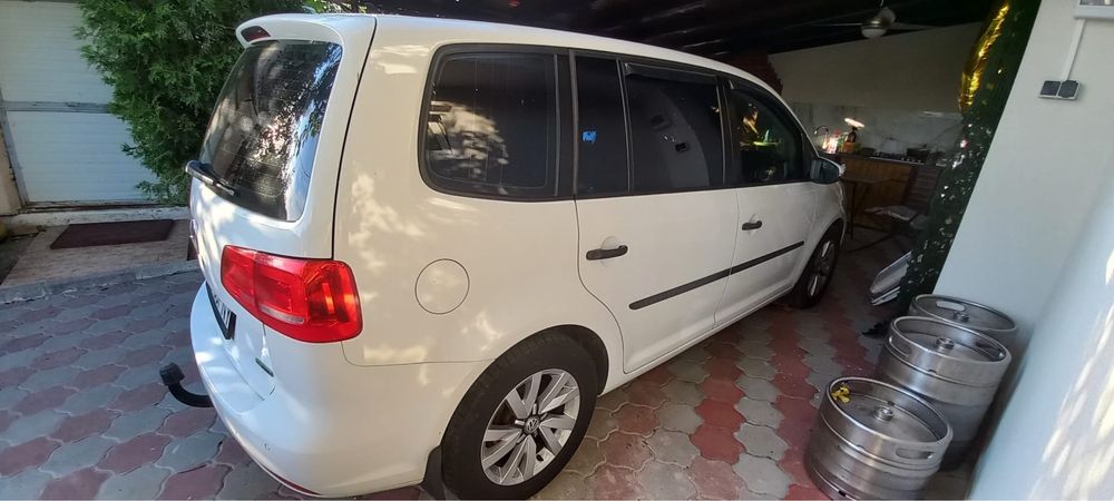 Volkswagen Touran 2012
