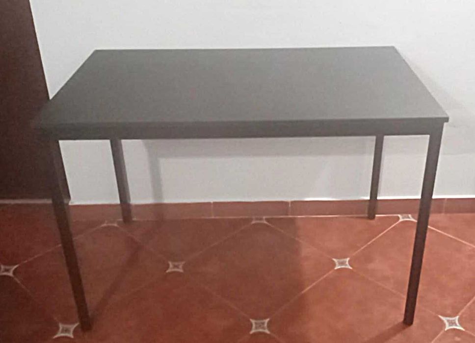 Маса за трапезария IKEA SANDSBERG