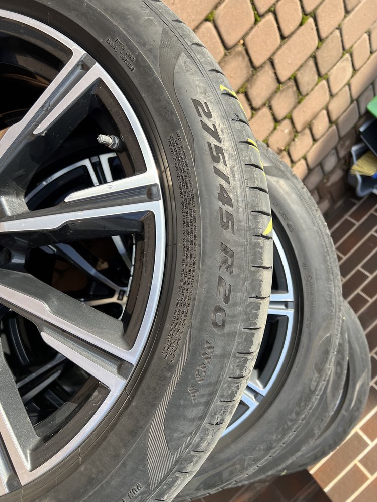 4 Летни гуми Pirelli P Zero 275/45 R20 и 305/40 R20 DOT 2019 Run Flat