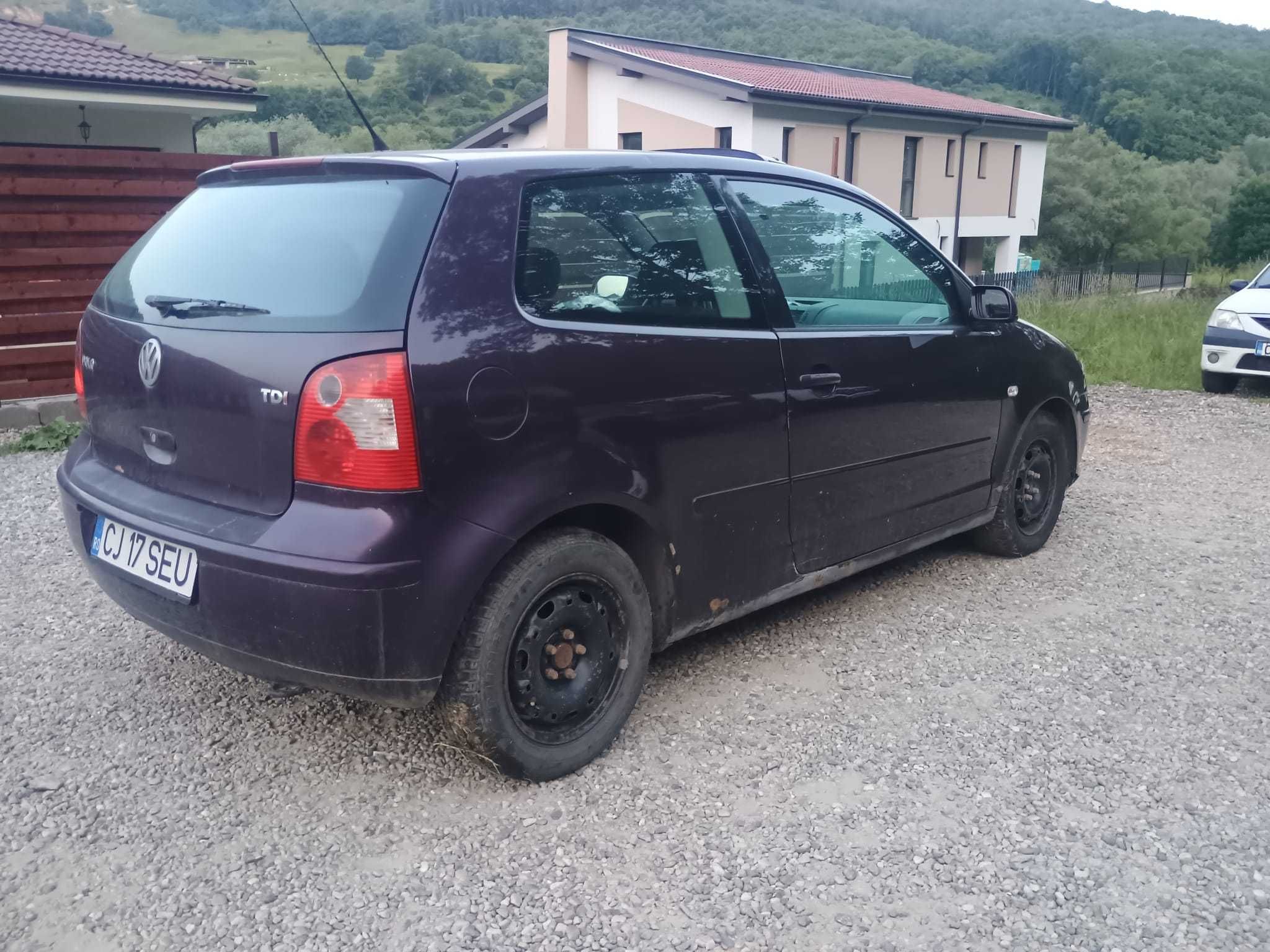 Vând Volkswagen polo