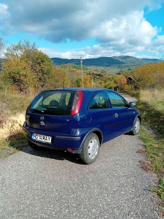Vand sau schimb opel corsa