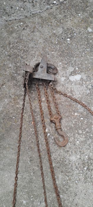 Лебедка със синджири