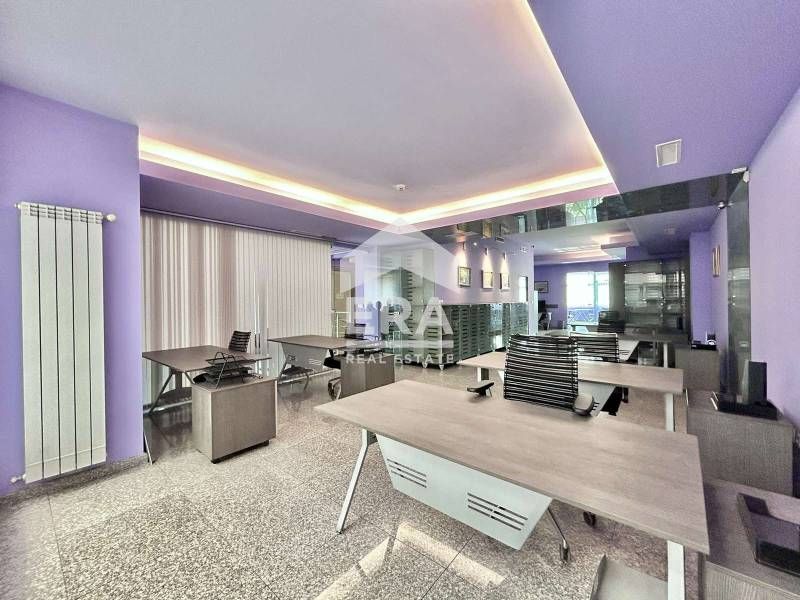 Дава се под наем Офис в София, Център - 210 кв.м за 2900 € - Снимка #5