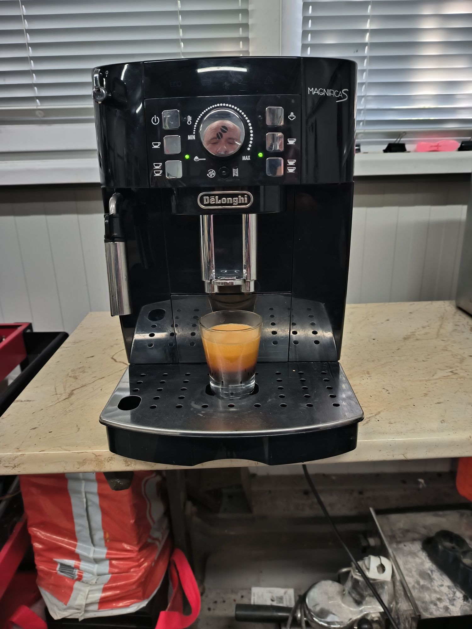 Delonghi Magnifica S