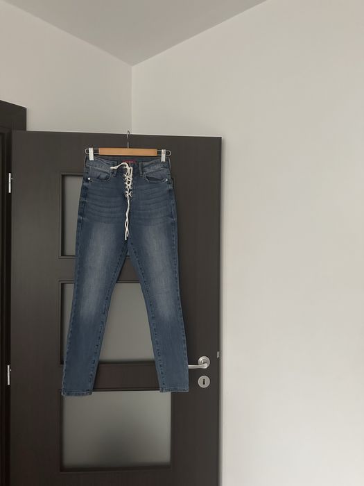 Blugi skinny Guess potriviti 34-36
