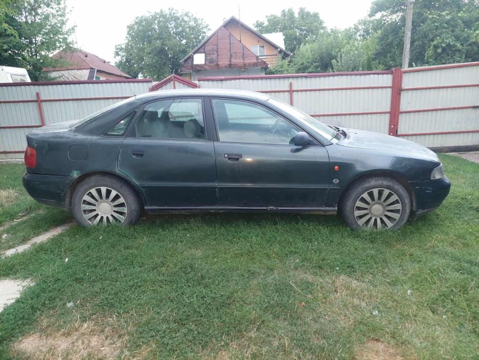 Audi A4 b5 dezmembrez sau o dau intreaga