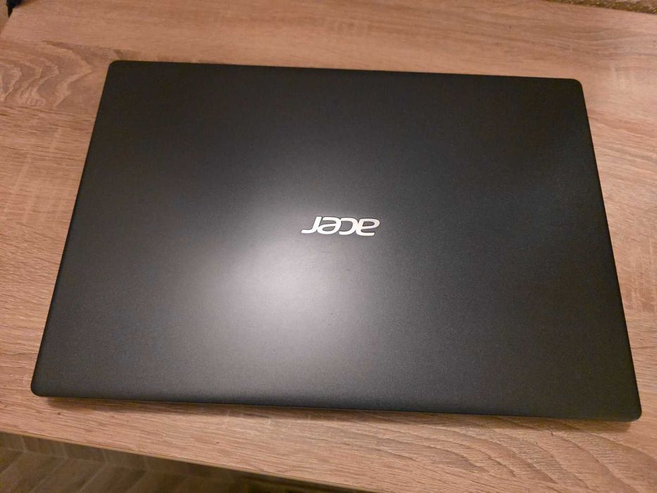 Acer Aspire-3  i5-1035G1 8RAM. 512 GB SSD