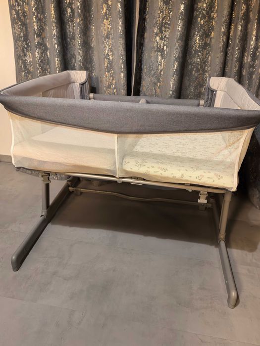 Vând pat Chicco pentru Gemeni