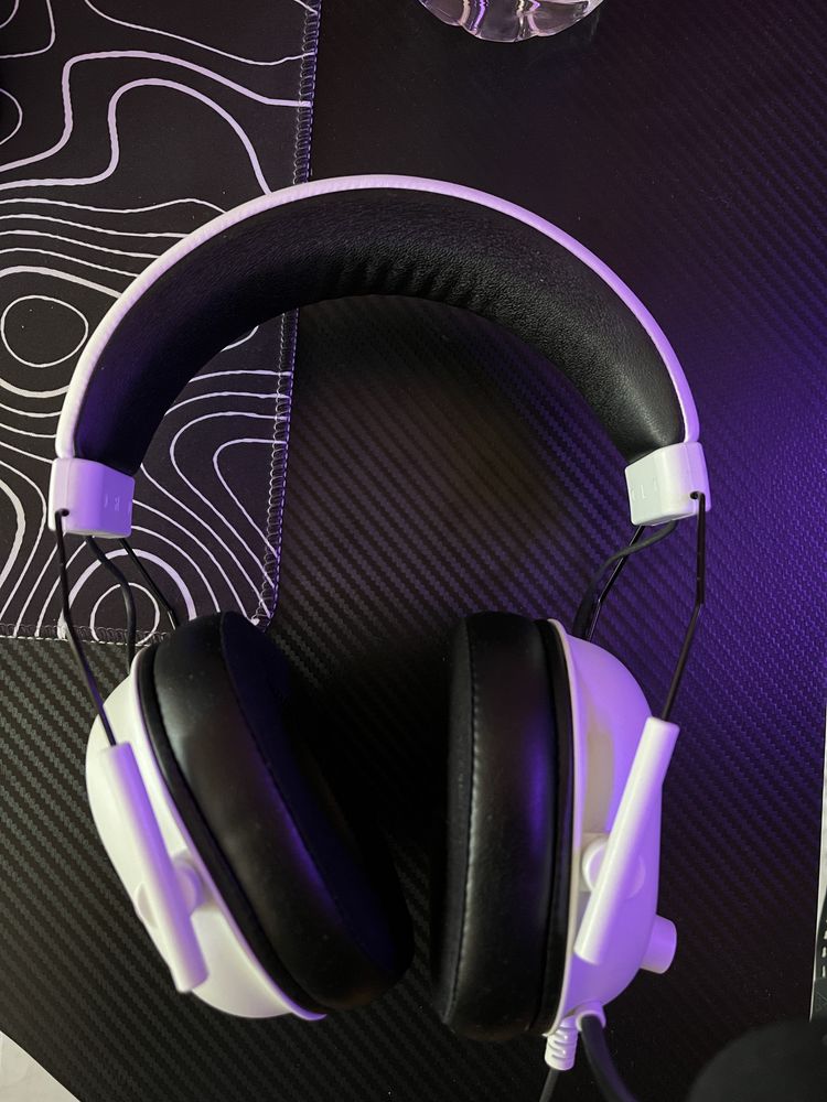 Слушалки Razer BlackShark V2