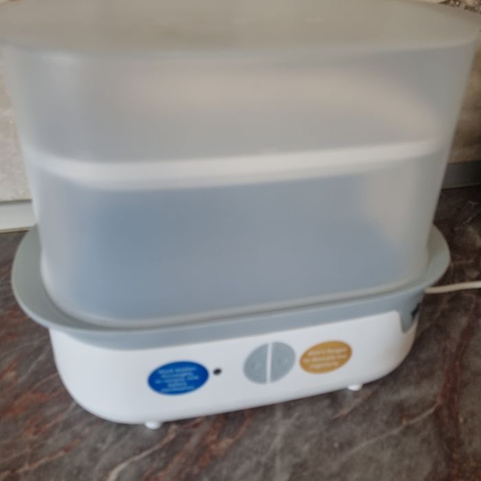 Sterilizator Tommee Tippee