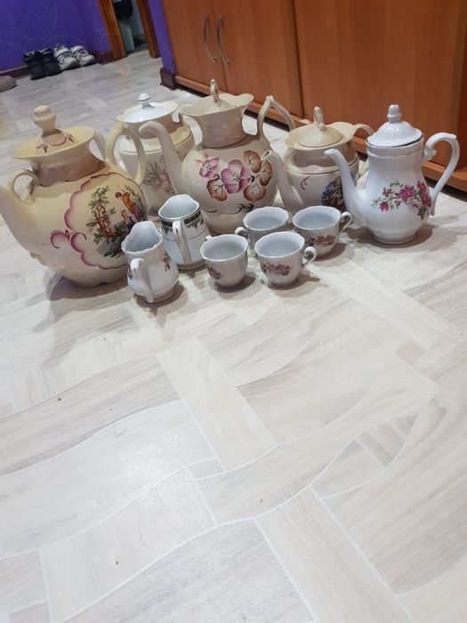 Посуда чайники продам