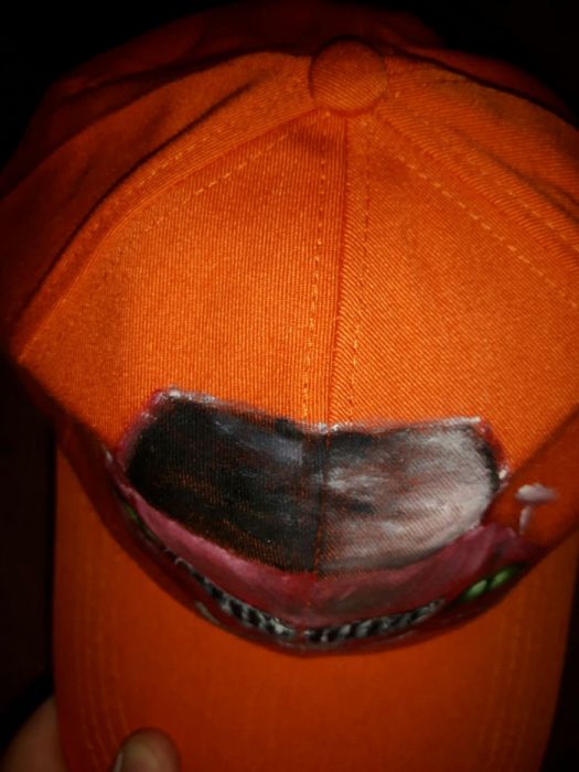 Șapcă pictată manual