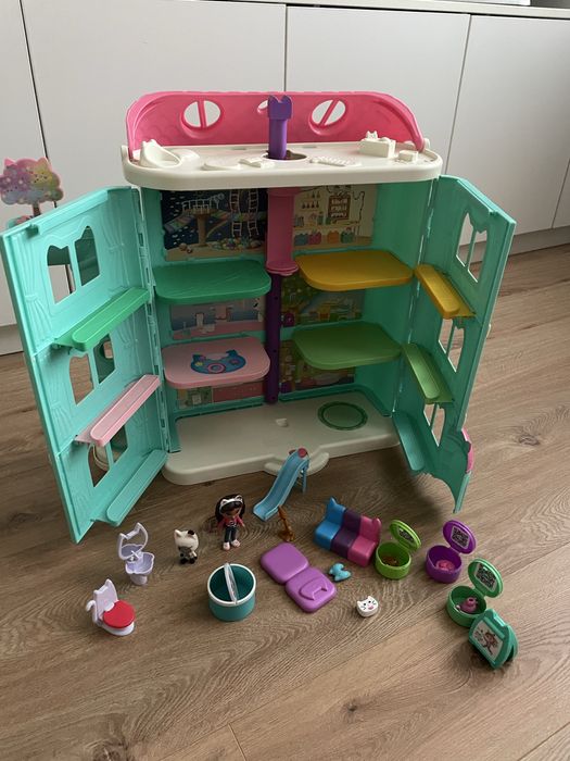 Куклената къща на Габи - Spin Master Gabby’s dollhouse