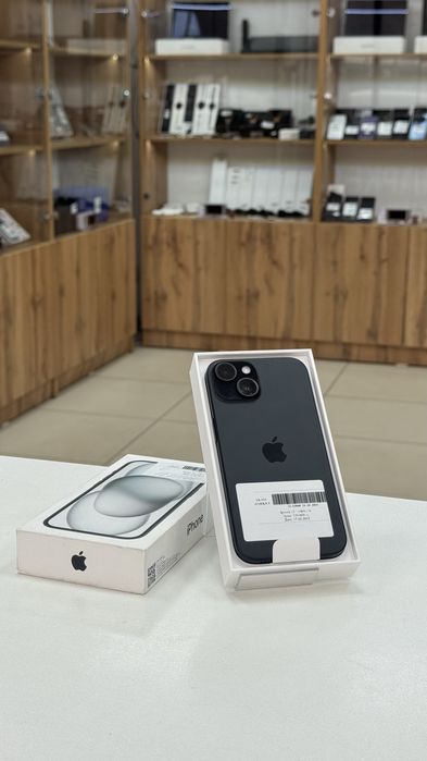 Айфон 15 с коробкой