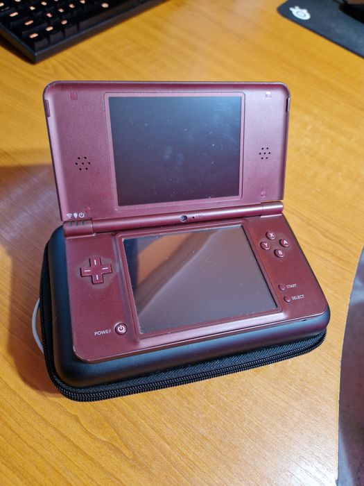 Consola Nintendo DSi XL