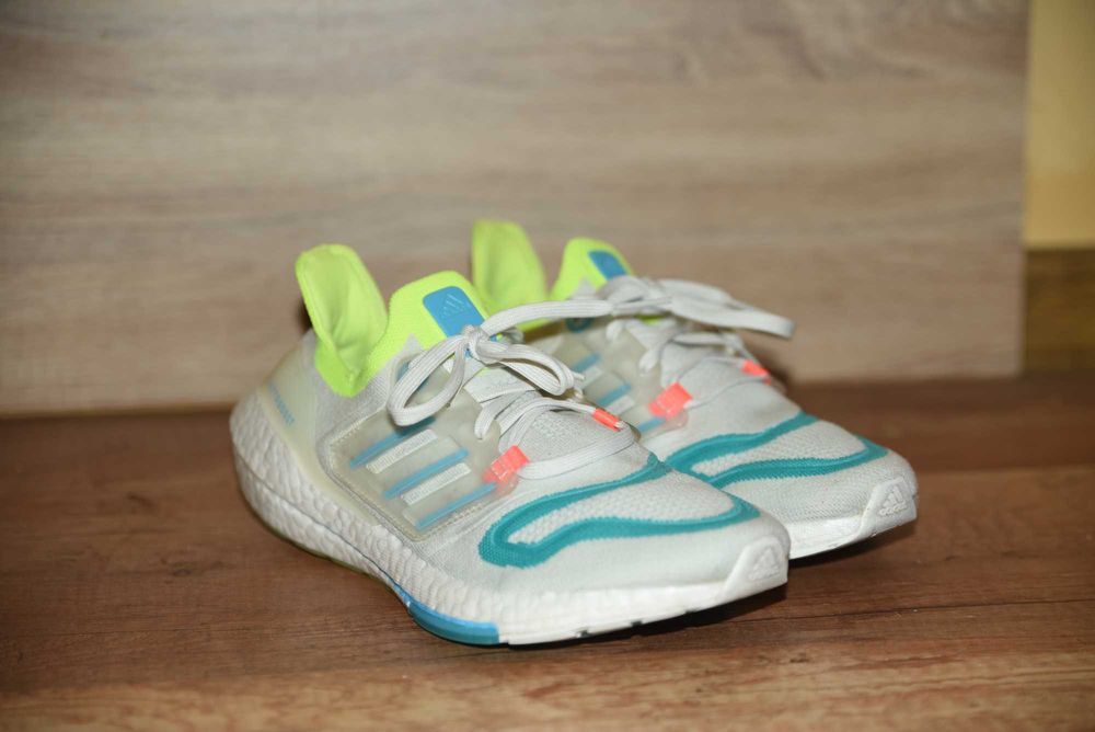 Adidas Ultraboost 22 оригинални маратонки номер 40 2/3