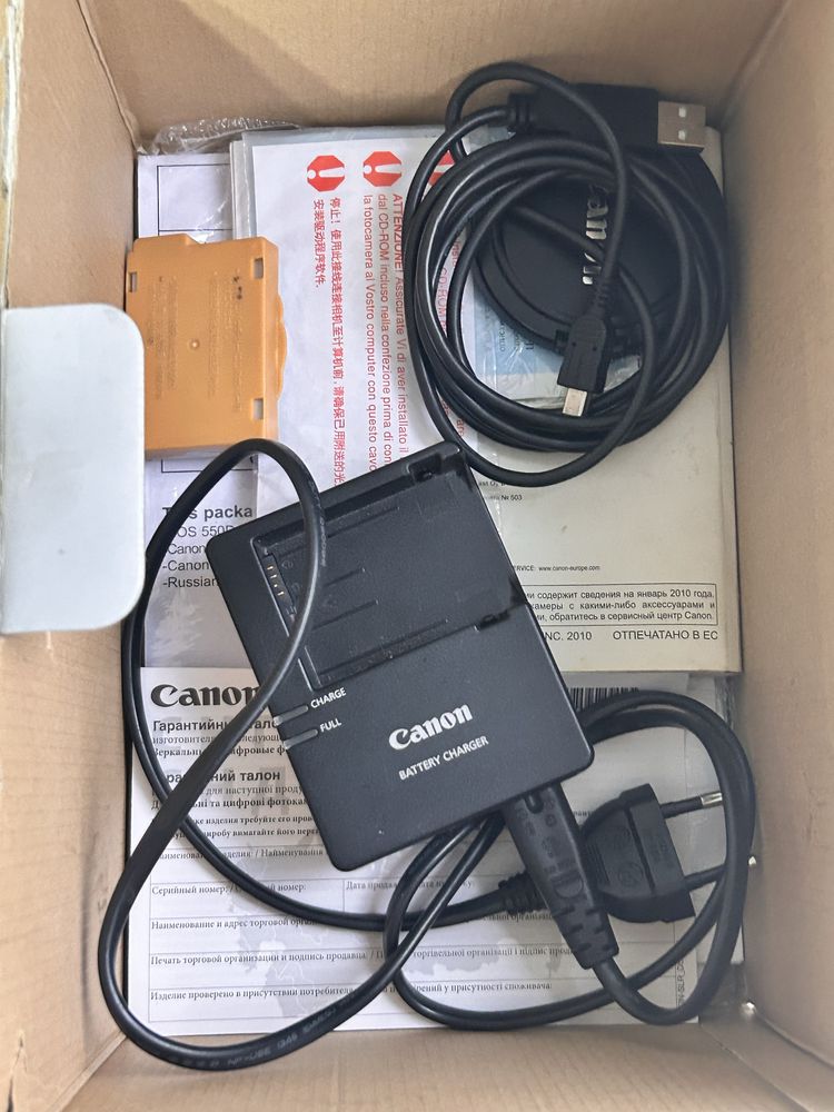 Продам Canon eos 550D