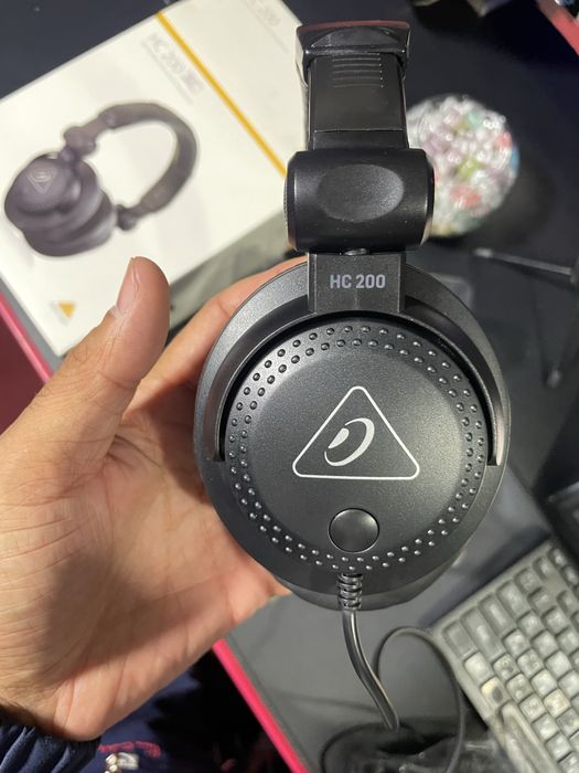 Behringer HC 200 Naushnik