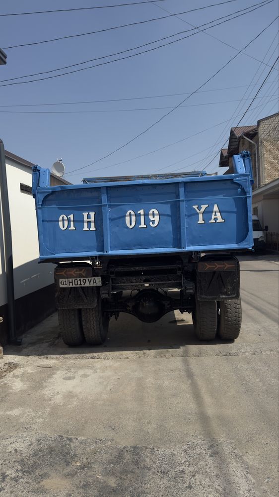 Зил Продаётся в хорошим состаение
