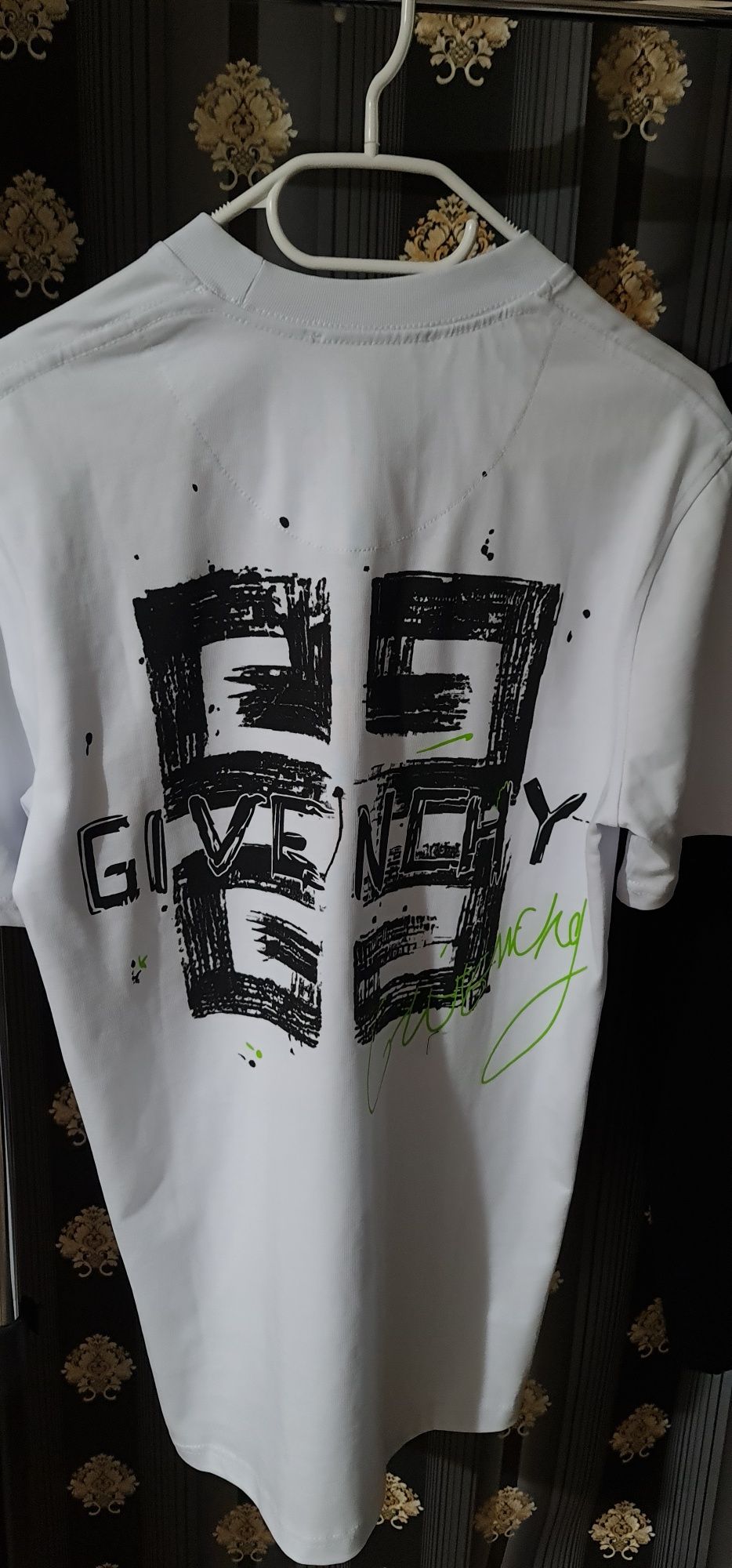 Tricou Balenciaga  // Givenchy alb negru 2025