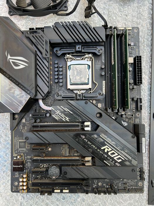 ***HouseSite***Reparatii Laptop/Calculator | Instalare Windows 11/10/7