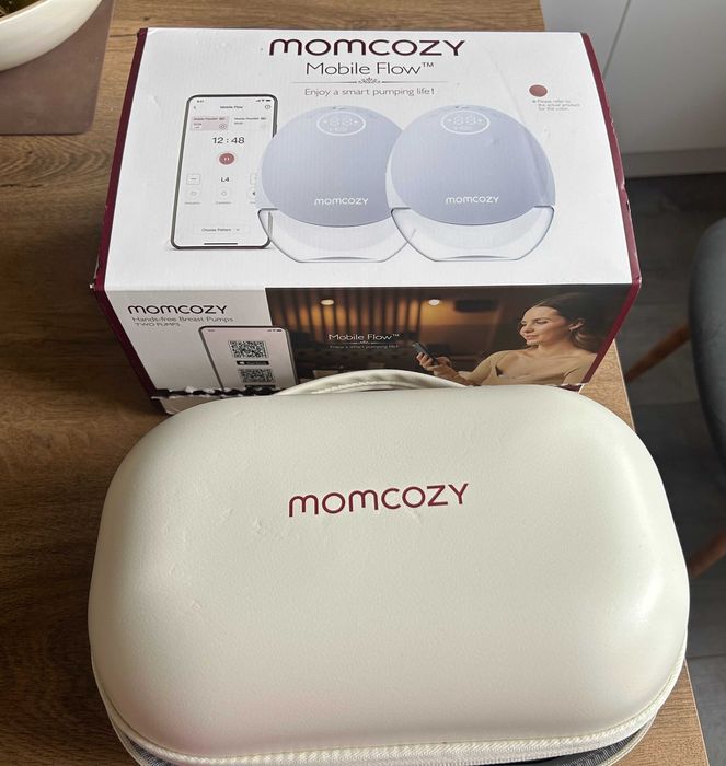 Momcozy hands-free Breast Pumps (two pumps)