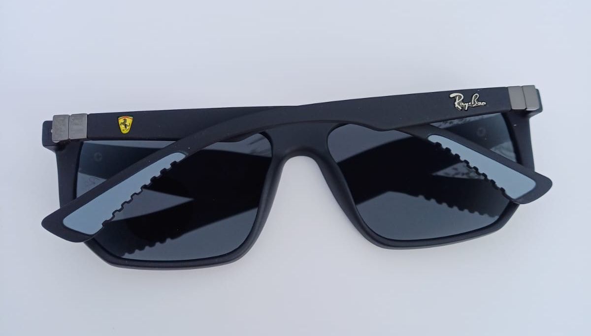 Ray Ban Wayfarer RB 8371