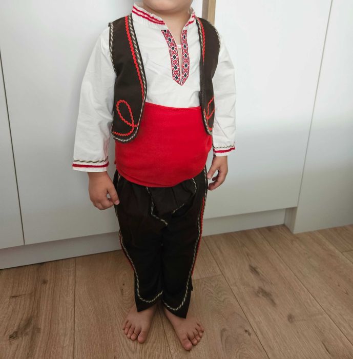 Детска носия размер 92 , 1,5г -2г