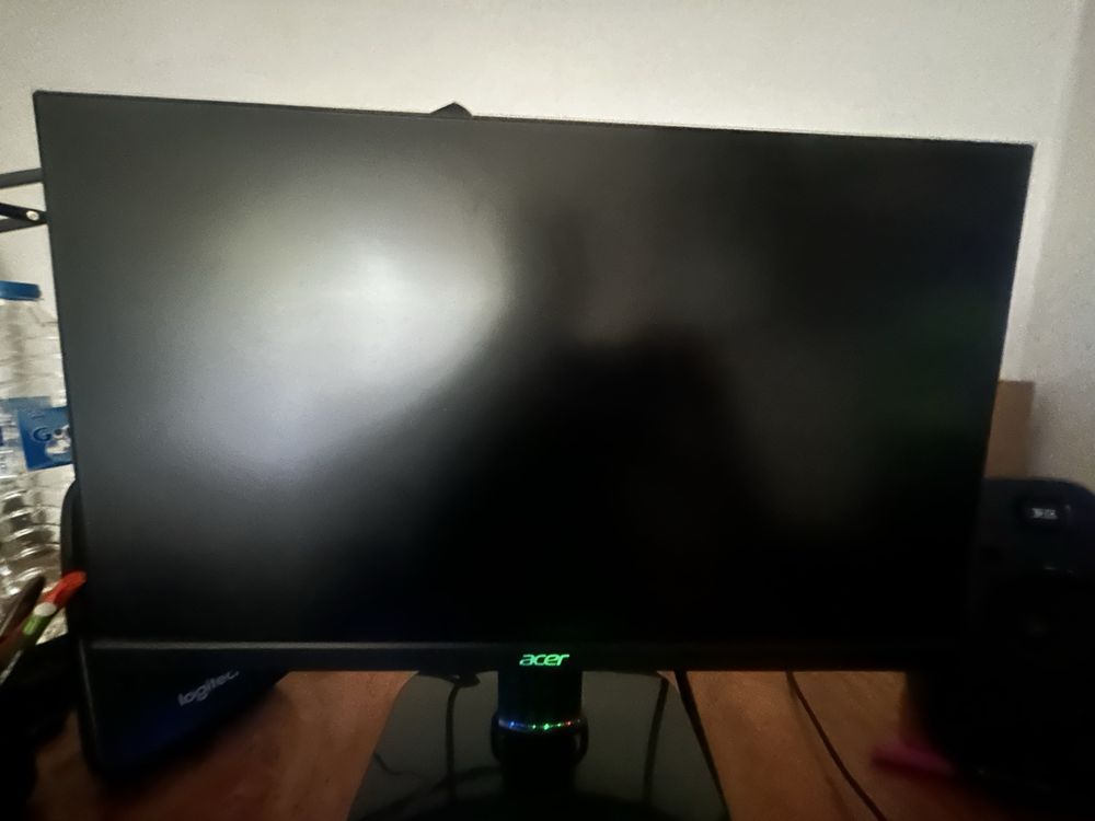 Геймърски компютър с RTX 3060 + монитор и озвучаване Logitech