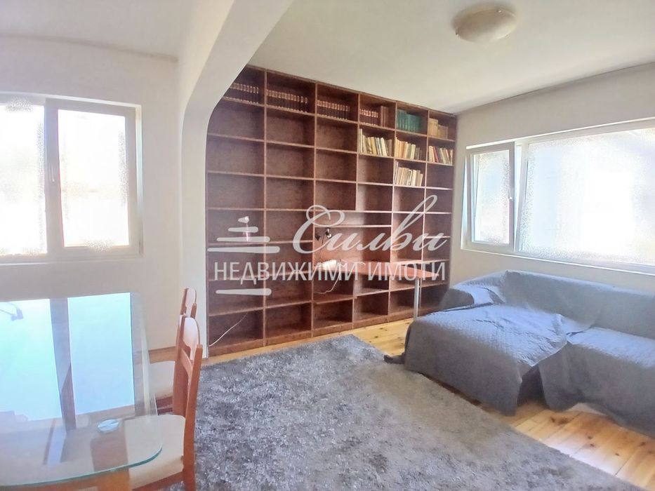 Продава се Етаж от къща в Шумен, Център - 102 кв.м за 1814 €/кв.м - Снимка #1