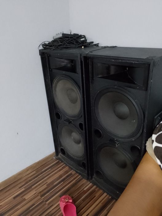 De vânzare boxe sau schimb cu iPhone