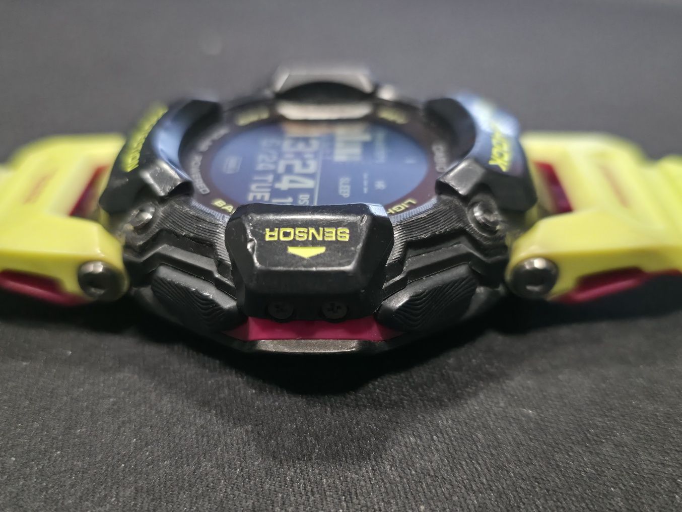 Продавам CASIO GBD-H2000-1A9