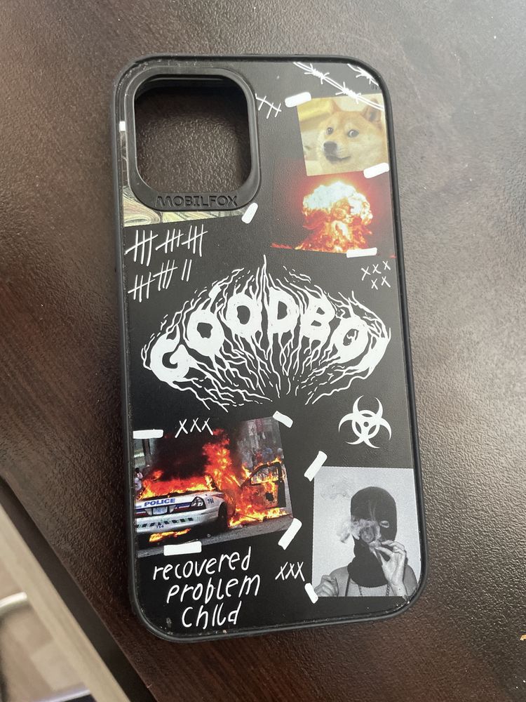 Продава се iphone 12