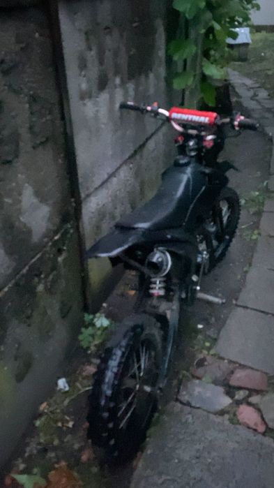 Vând cross kxd 125cc